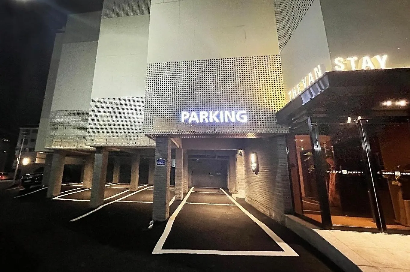 Hotel The Van Stay Busan
