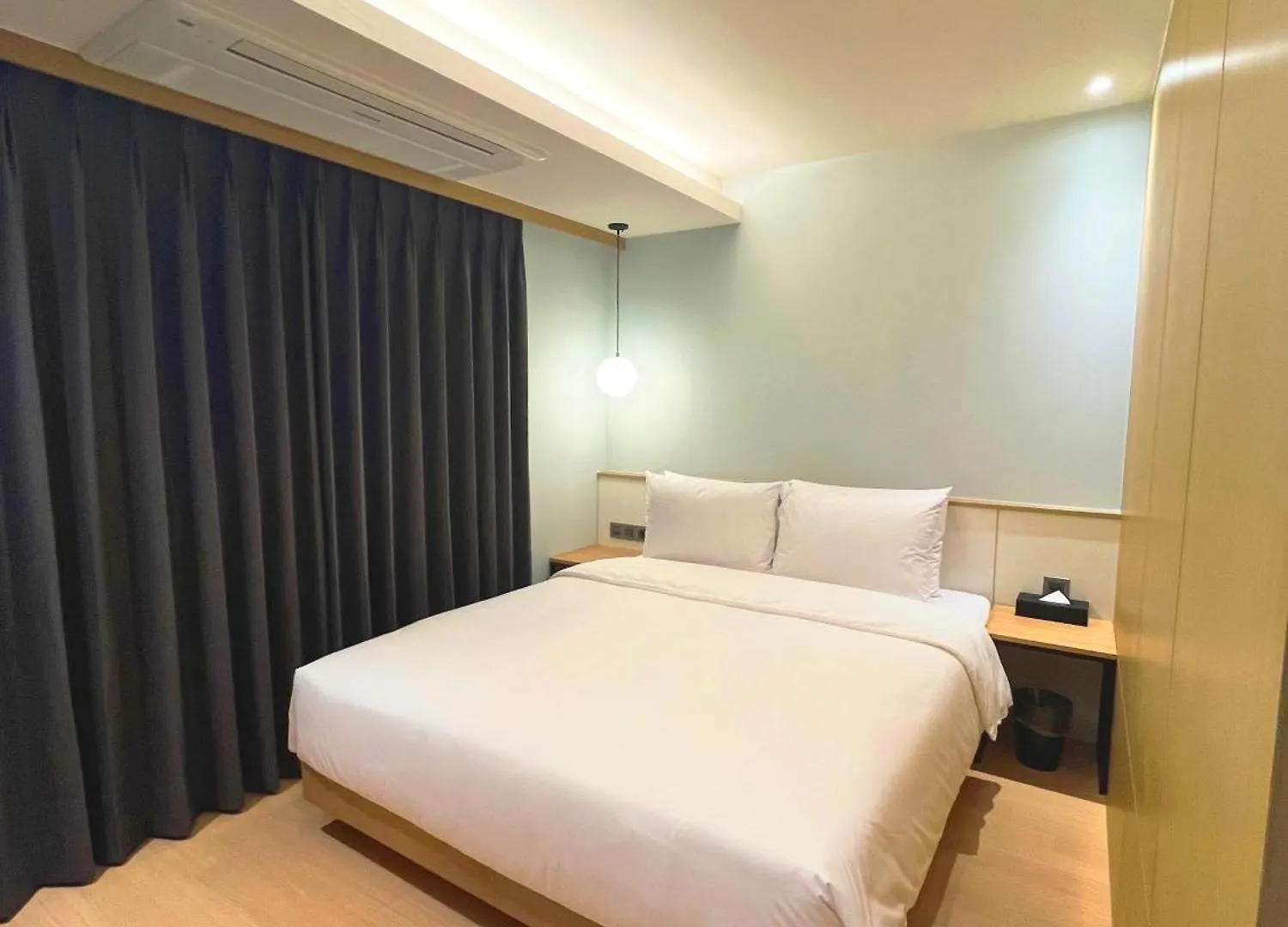 Hotel The Van Stay Busan